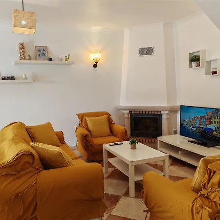 Casa Calicos Com Piscina E Vista