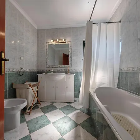 Casa Calicos Com Piscina E Vista * Αλμπουφέιρα